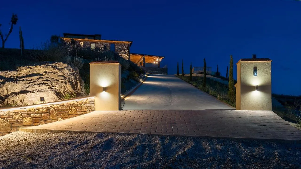 Villa Il Poggiarellone 18 Volterra Italia