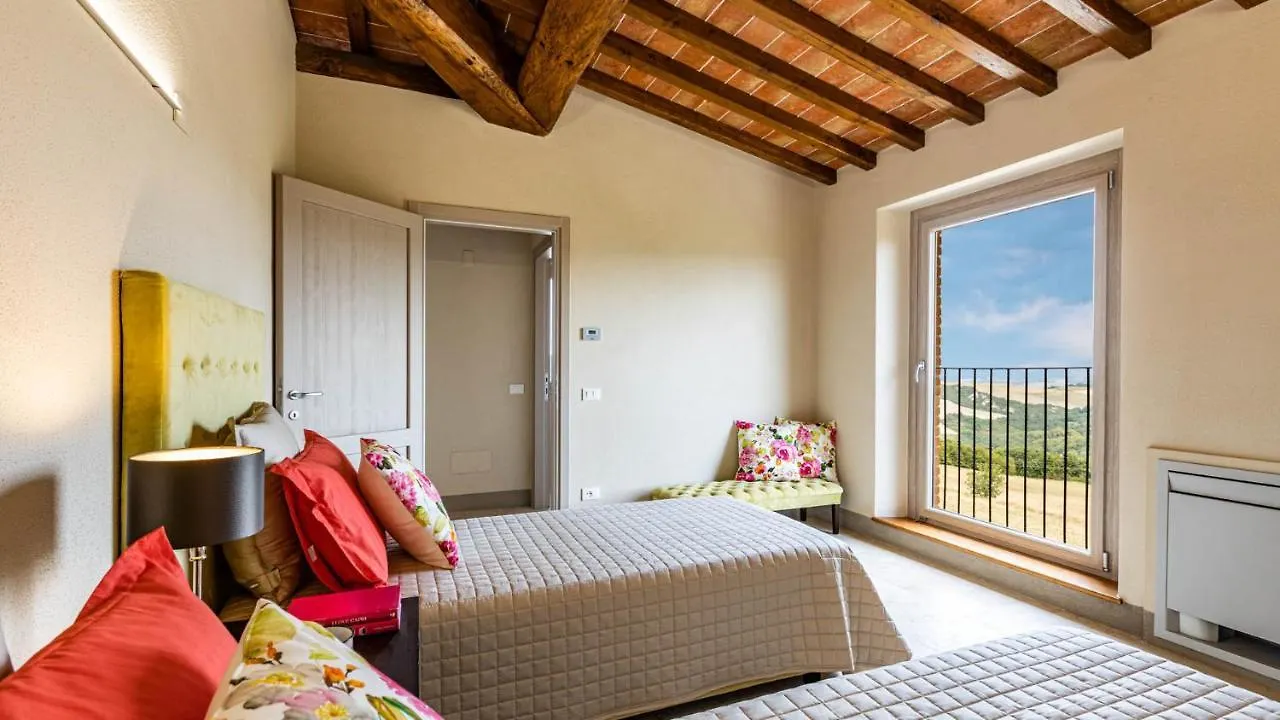 Villa Il Poggiarellone 18 Volterra Italia