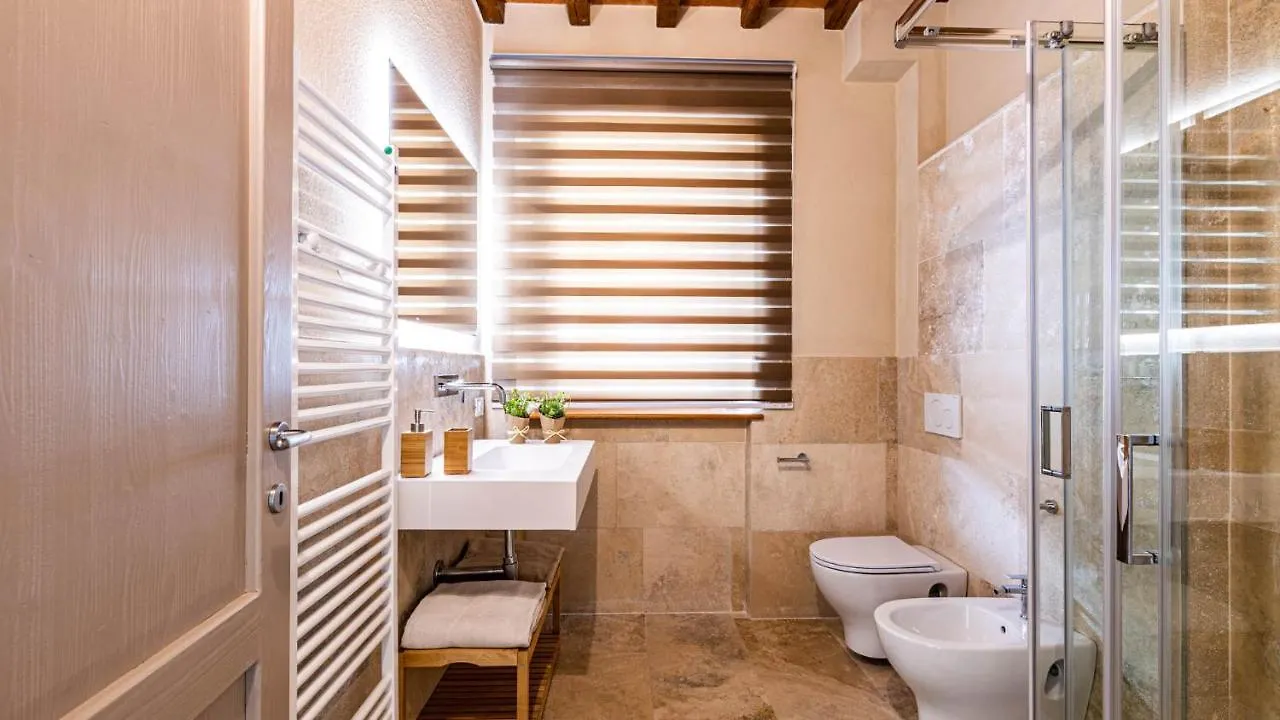 Il Poggiarellone 18, Emma Villas Volterra
