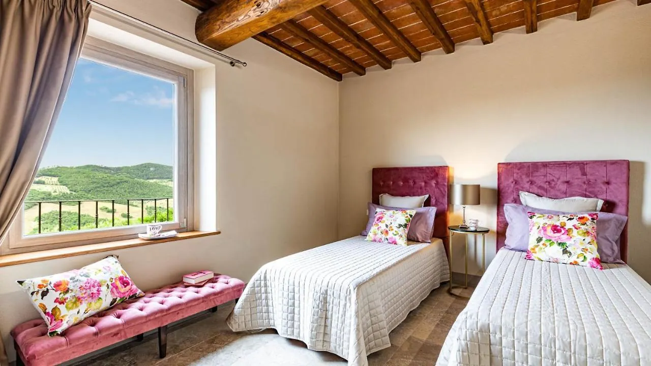 Villa Il Poggiarellone 18 Volterra Italia
