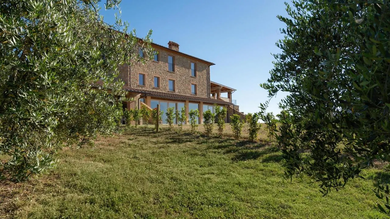 Il Poggiarellone 18, Emma Villas Volterra