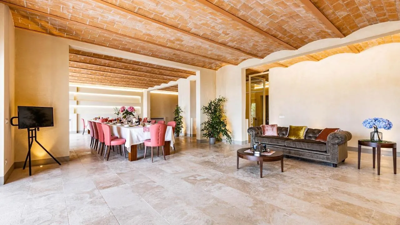 Villa Il Poggiarellone 18 Volterra Italia