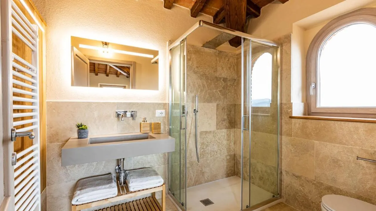 Il Poggiarellone 18, Emma Villas Volterra